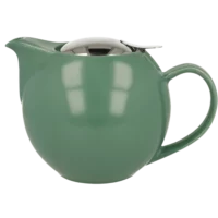 Photo de la théière Zero Japan - Vert sauge - 1L. La théière est assez ronde, vert sauge plutôt mate. Le couvercle est en inox, rond également et assez discret.